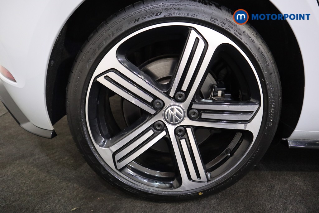 Volkswagen Golf R Automatic Petrol Hatchback - Stock Number (1571172) - 16th supplementary image