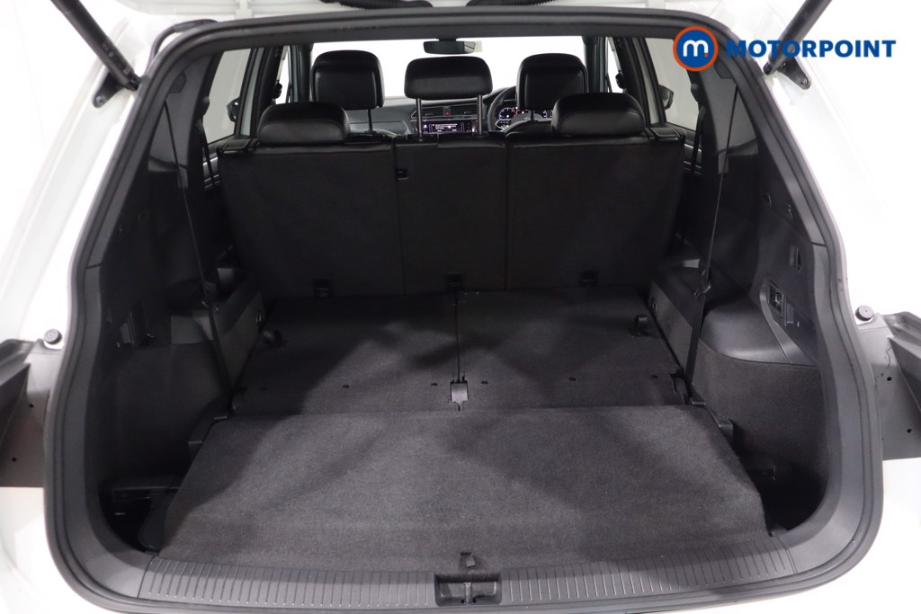 Volkswagen Tiguan Allspace R-Line Automatic Diesel SUV - Stock Number (1571248) - 45th supplementary image