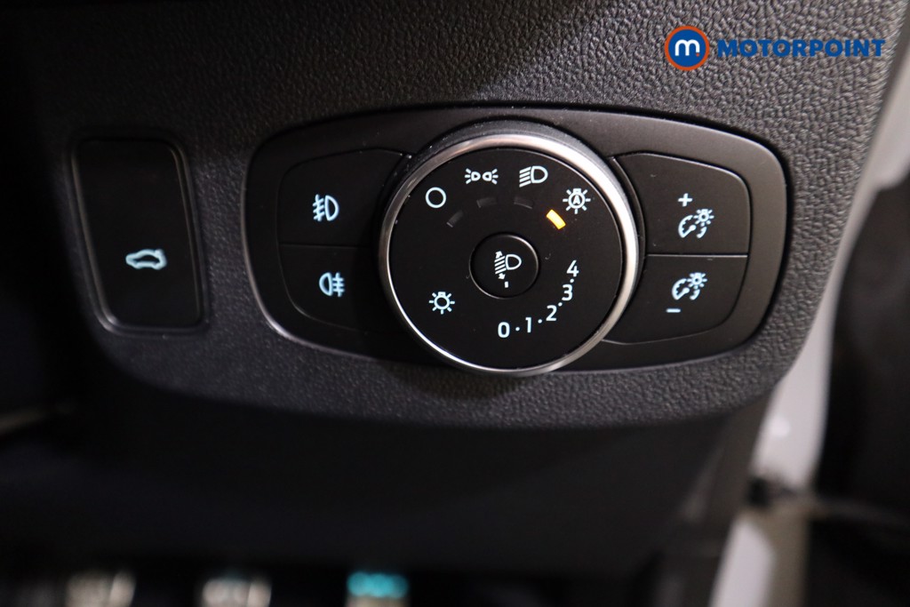 Ford Puma St-Line X Manual Petrol-Electric Hybrid SUV - Stock Number (1571484) - 9th supplementary image
