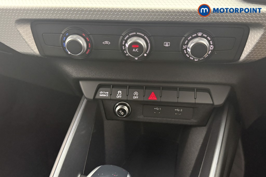 Audi A1 S Line Automatic Petrol Hatchback - Stock Number (1571508) - 4th supplementary image