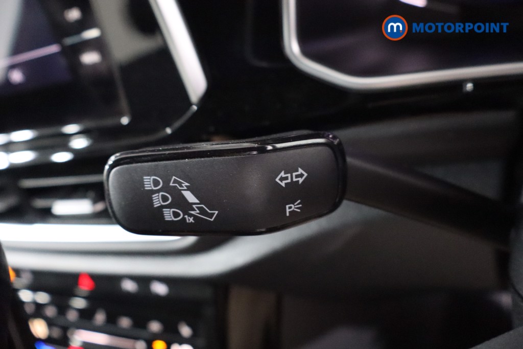 Volkswagen T-Roc R-Line Automatic Petrol SUV - Stock Number (1571609) - 20th supplementary image