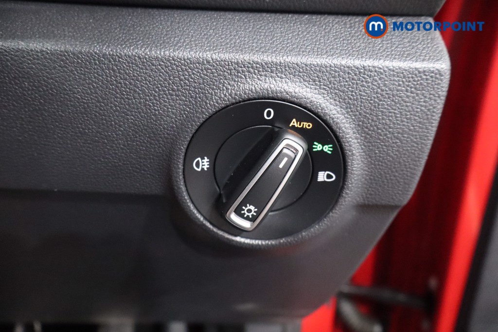 Volkswagen T-Roc R-Line Automatic Petrol SUV - Stock Number (1571609) - 21st supplementary image