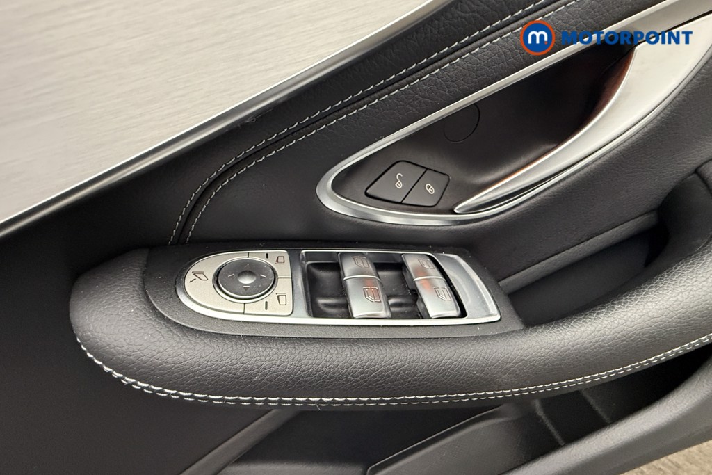 Mercedes-Benz C Class Amg Line Edition Automatic Petrol Convertible - Stock Number (1571971) - 17th supplementary image