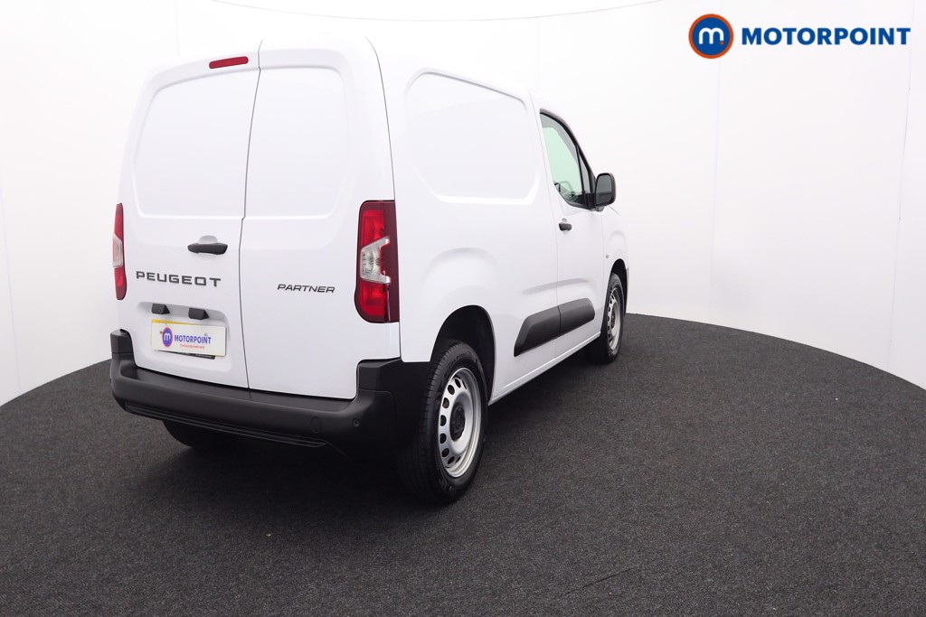 Peugeot Partner Professional Manual Diesel Panel Van - Stock Number (1572144) - Drivers side rear corner