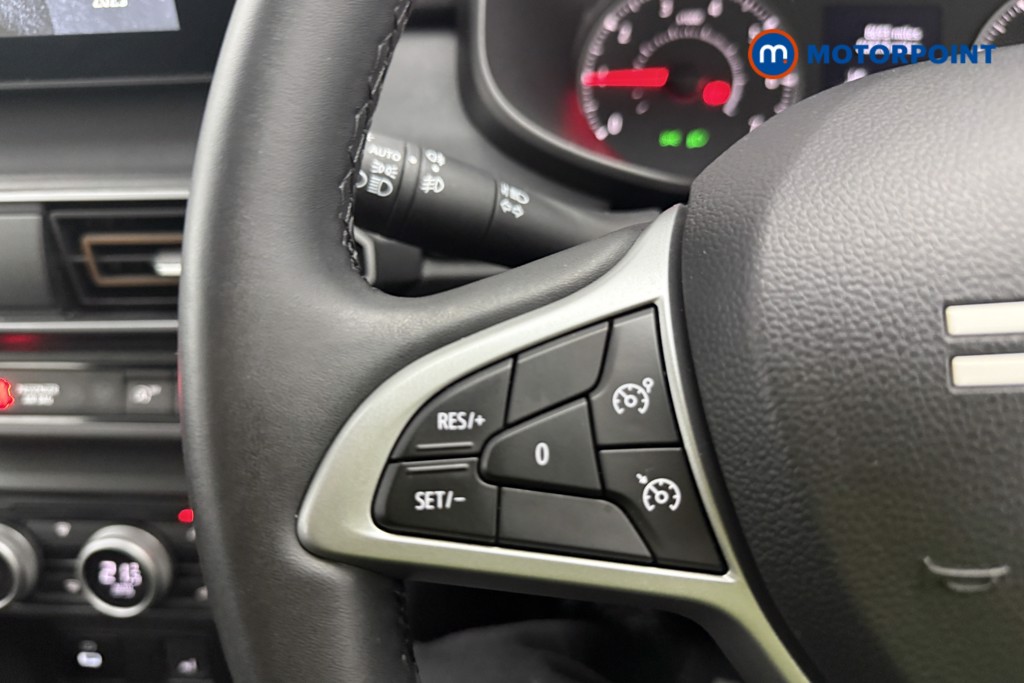 Dacia Sandero Stepway Extreme Automatic Petrol Hatchback - Stock Number (1572383) - 13th supplementary image