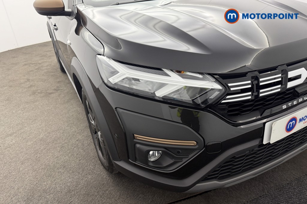 Dacia Sandero Stepway Extreme Automatic Petrol Hatchback - Stock Number (1572383) - 25th supplementary image