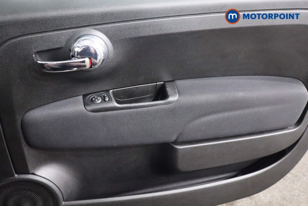 Fiat 500 TOP Manual Petrol-Electric Hybrid Hatchback - Stock Number (1565268) - 19th supplementary image
