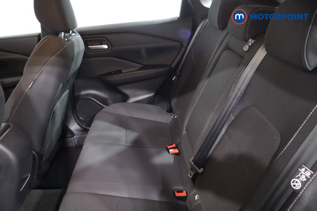 Nissan Qashqai Acenta Premium Automatic Petrol SUV - Stock Number (1567749) - 5th supplementary image