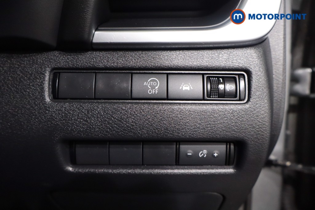 Nissan Qashqai Acenta Premium Automatic Petrol SUV - Stock Number (1567749) - 19th supplementary image