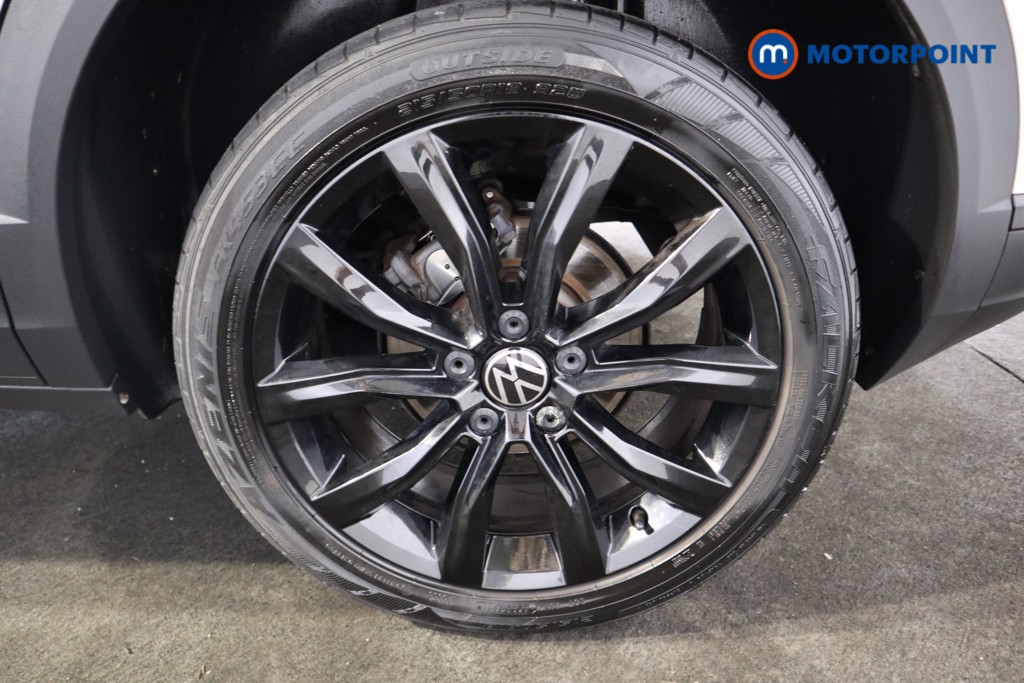 Volkswagen T-Roc Black Edition Manual Petrol SUV - Stock Number (1567814) - 18th supplementary image