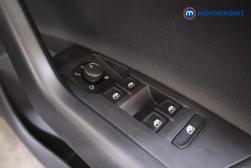 Volkswagen Polo Match Manual Petrol Hatchback - Stock Number (1569206) - 11th supplementary image