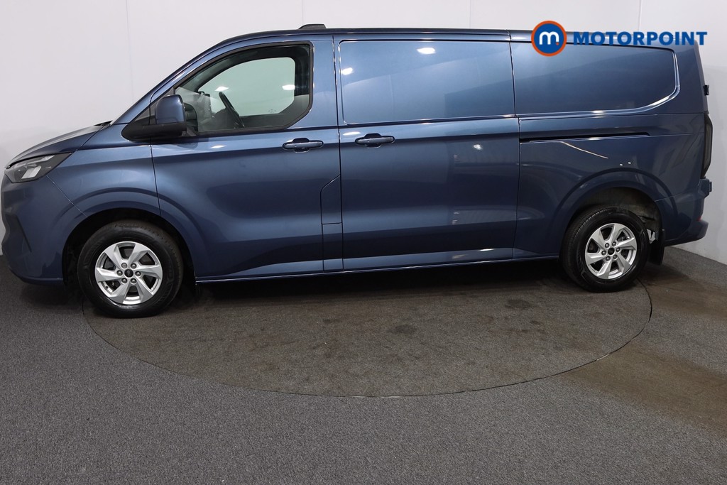 Ford Transit Custom Limited Manual Diesel Panel Van - Stock Number (1569966) - Passenger side