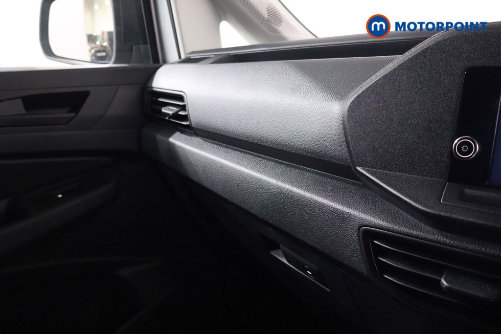 Volkswagen Caddy Commerce Plus Automatic Diesel Panel Van - Stock Number (1570183) - 17th supplementary image