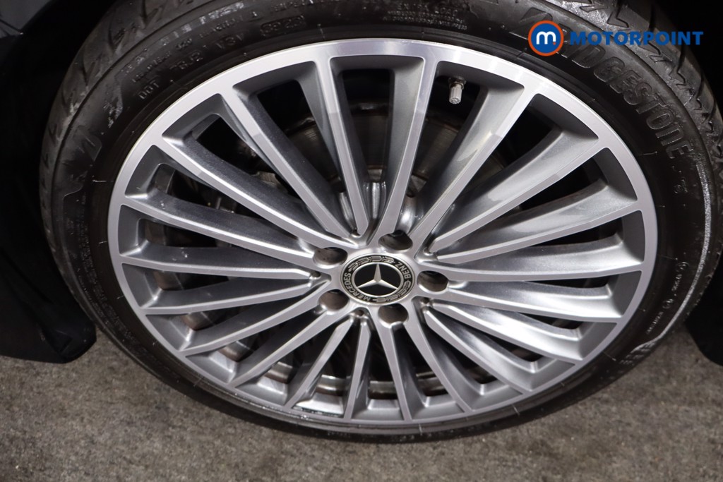 Mercedes-Benz A Class Amg Line Automatic Diesel Hatchback - Stock Number (1570857) - 11th supplementary image