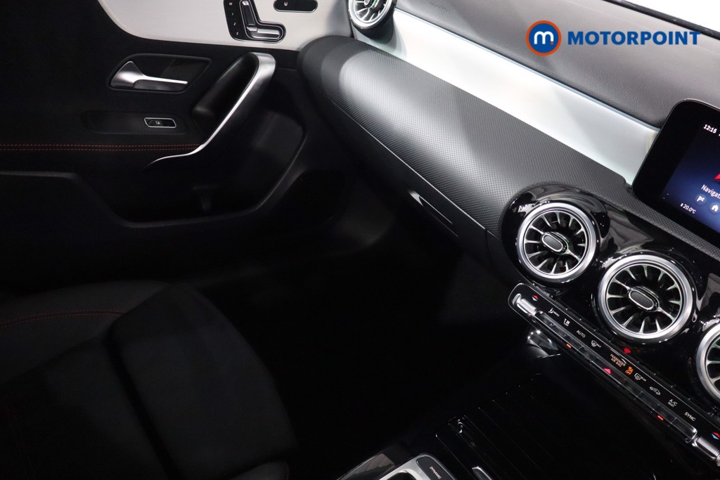 Mercedes-Benz A Class Amg Line Automatic Diesel Hatchback - Stock Number (1570857) - 16th supplementary image