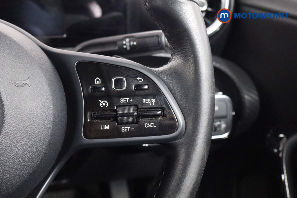 Mercedes-Benz A Class SE Automatic Diesel Hatchback - Stock Number (1571092) - 8th supplementary image