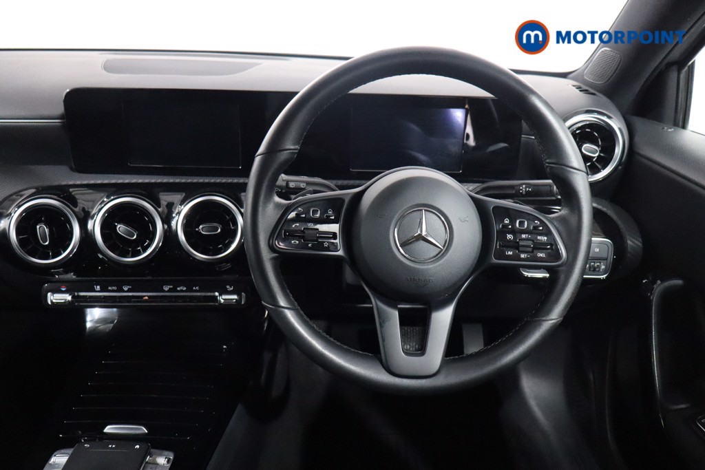 Mercedes-Benz A Class SE Automatic Diesel Hatchback - Stock Number (1571092) - 1st supplementary image