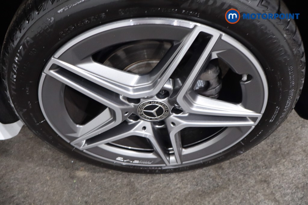 Mercedes-Benz A Class Amg Line Automatic Diesel Hatchback - Stock Number (1571686) - 12th supplementary image