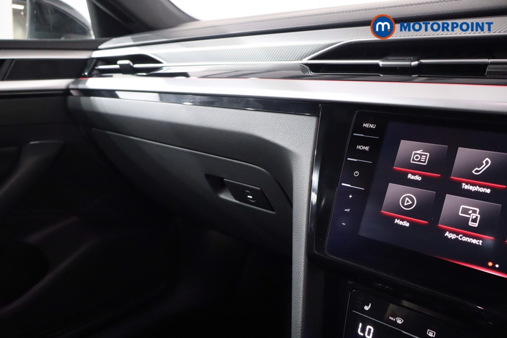 Volkswagen Arteon R-Line Automatic Petrol Hatchback - Stock Number (1572135) - 16th supplementary image