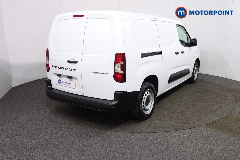 Peugeot Partner Professional Manual Diesel Panel Van - Stock Number (1572136) - Drivers side rear corner