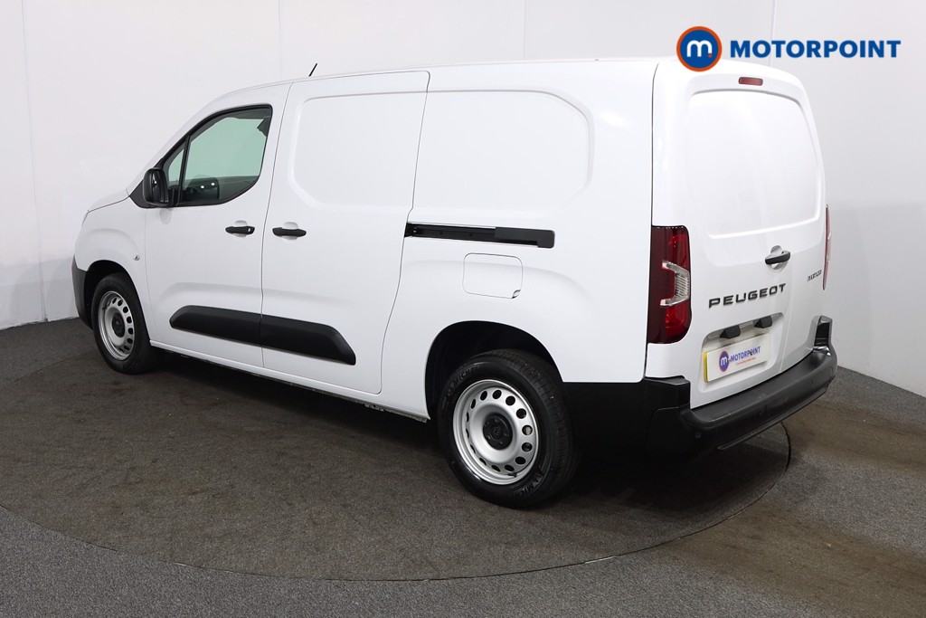 Peugeot Partner Professional Manual Diesel Panel Van - Stock Number (1572136) - Passenger side rear corner