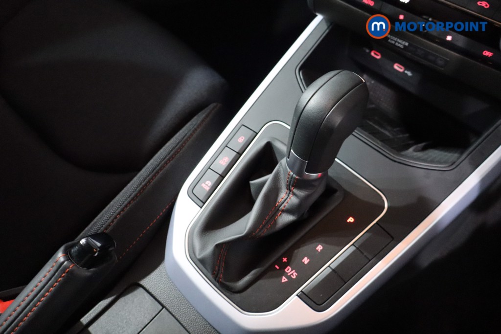 Seat Arona FR Automatic Petrol SUV - Stock Number (1572426) - 15th supplementary image
