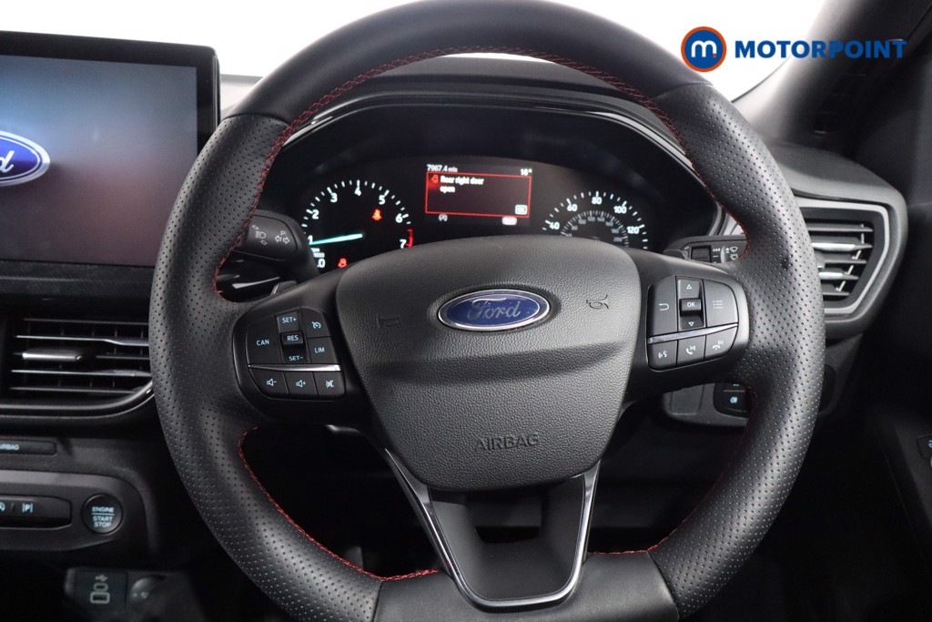 Ford Focus St-Line Automatic Petrol-Electric Hybrid Hatchback - Stock Number (1572456) - 6th supplementary image