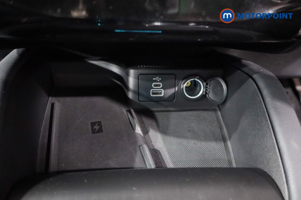 Ford Kuga Titanium Automatic Petrol Plug-In Hybrid SUV - Stock Number (1572524) - 15th supplementary image