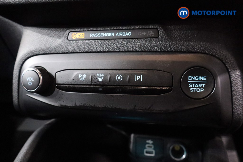 Ford Focus St-Line Automatic Petrol-Electric Hybrid Estate - Stock Number (1572526) - 15th supplementary image