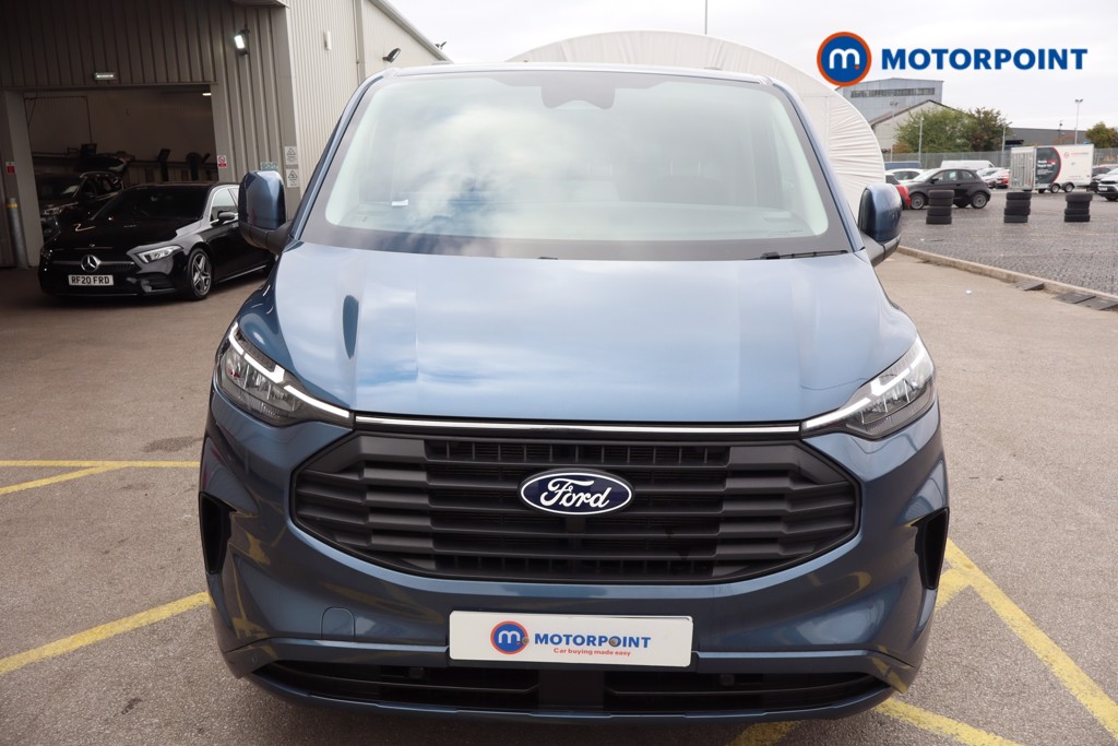 Ford Transit Custom Limited Manual Diesel Panel Van - Stock Number (1569957) - Passenger side front corner