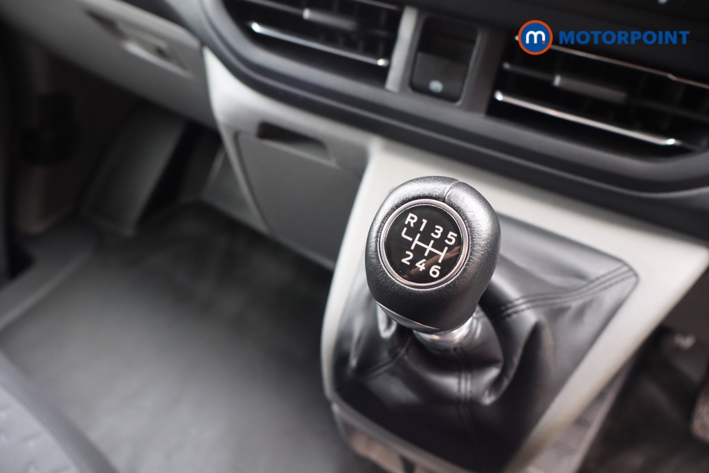 Ford Transit Custom Limited Manual Diesel Panel Van - Stock Number (1569964) - 17th supplementary image