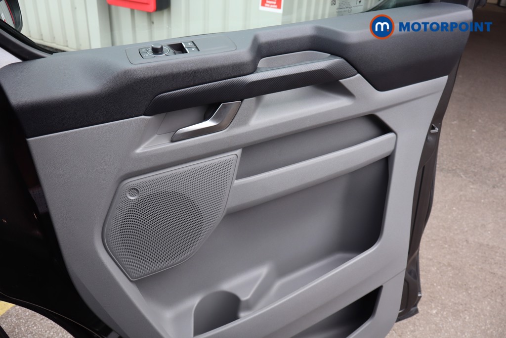 Ford Transit Custom Limited Manual Diesel Panel Van - Stock Number (1569964) - 23rd supplementary image