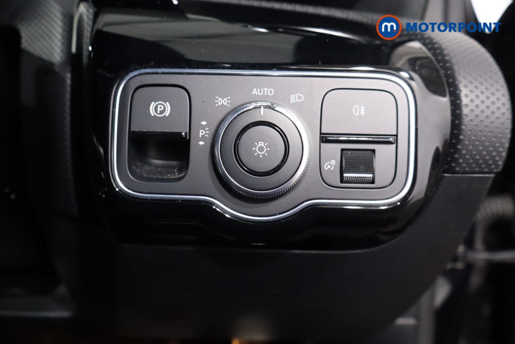 Mercedes-Benz A Class Amg Line Automatic Diesel Saloon - Stock Number (1570573) - 20th supplementary image