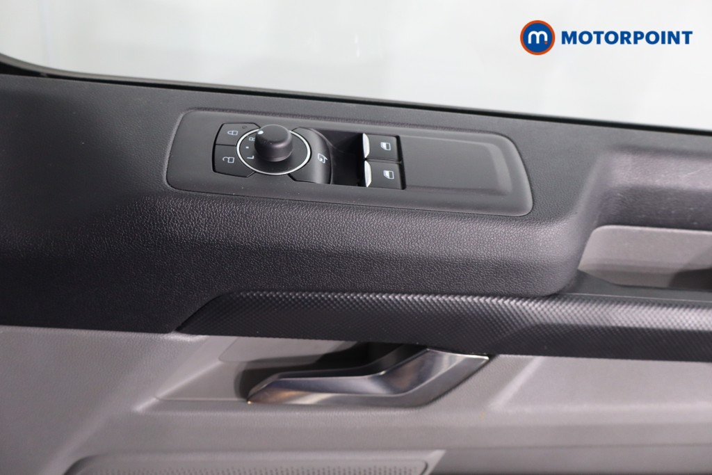 Ford Transit Custom Limited Manual Diesel Panel Van - Stock Number (1570655) - 20th supplementary image