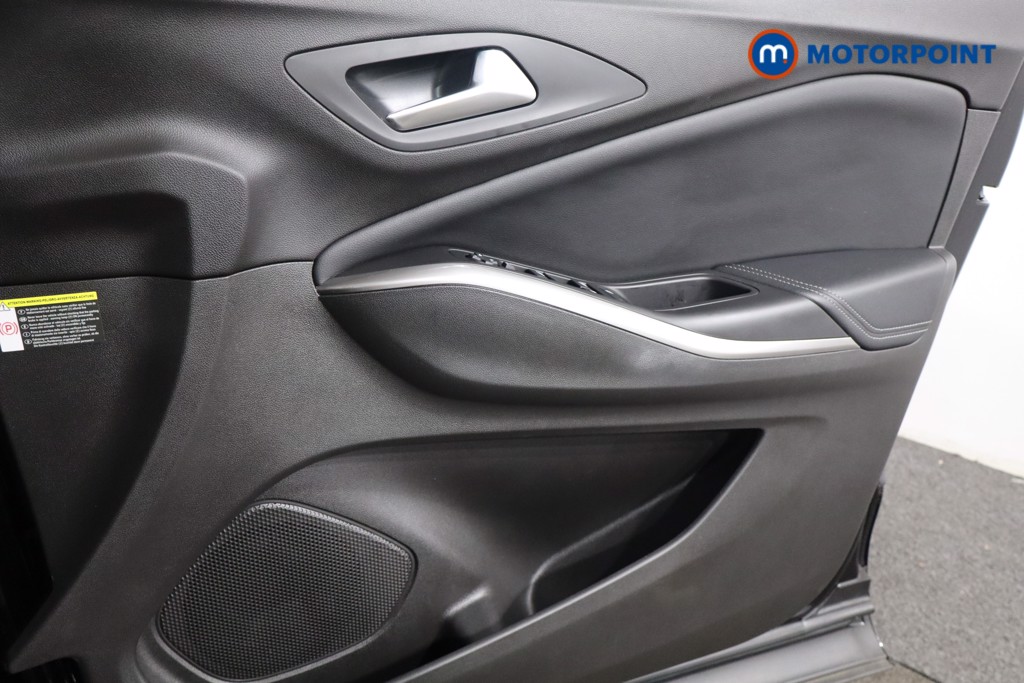 Vauxhall Grandland Ultimate Manual Petrol SUV - Stock Number (1571075) - 21st supplementary image