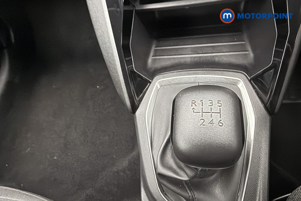 Peugeot 208 Active Premium -Plus Manual Diesel Hatchback - Stock Number (1553358) - 9th supplementary image