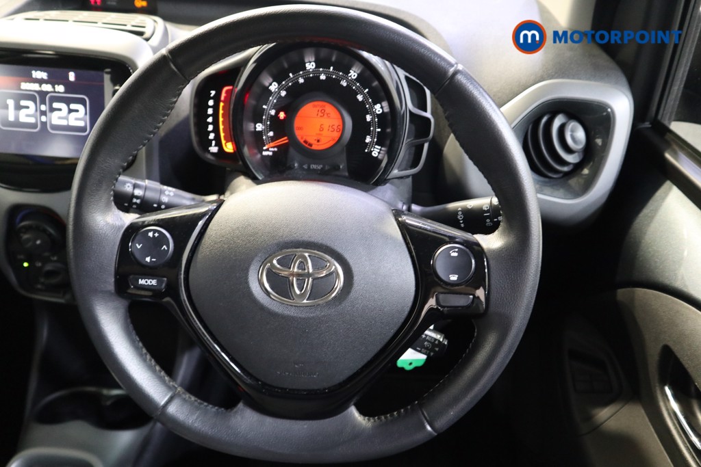 Toyota Aygo X-Play Manual Petrol Hatchback - Stock Number (1554953) - 2nd supplementary image