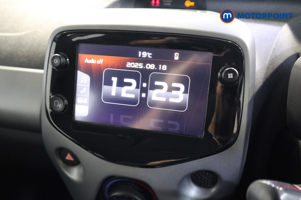 Toyota Aygo X-Play Manual Petrol Hatchback - Stock Number (1554953) - 6th supplementary image