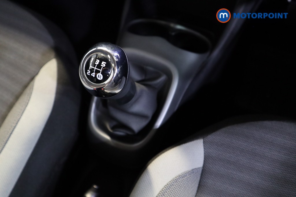Toyota Aygo X-Play Manual Petrol Hatchback - Stock Number (1554953) - 8th supplementary image