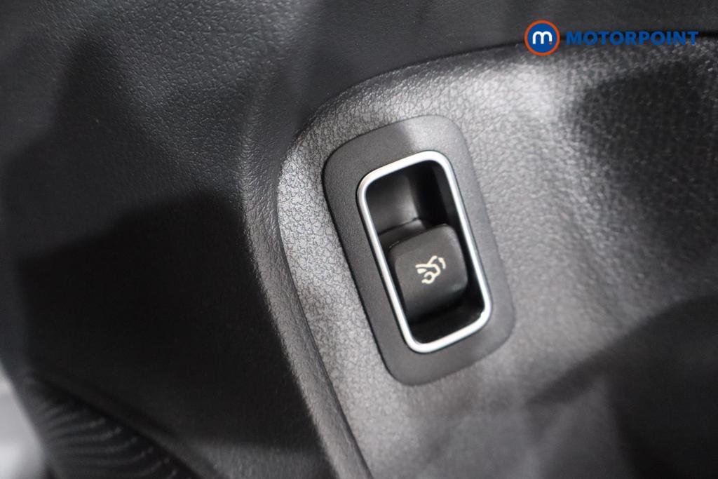 Mercedes-Benz A Class Sport Automatic Petrol Saloon - Stock Number (1555822) - 16th supplementary image