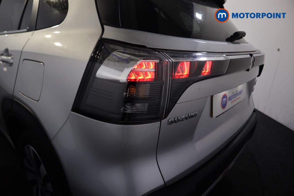 Suzuki S-Cross Ultra Manual Petrol-Electric Hybrid SUV - Stock Number (1557596) - 21st supplementary image