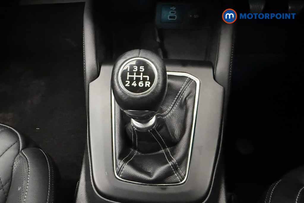 Ford Focus Titanium X Manual Petrol Hatchback - Stock Number (1559984) - 7th supplementary image