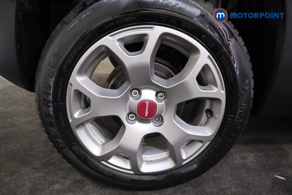 Fiat Panda City Cross Manual Petrol-Electric Hybrid Hatchback - Stock Number (1560019) - 12th supplementary image