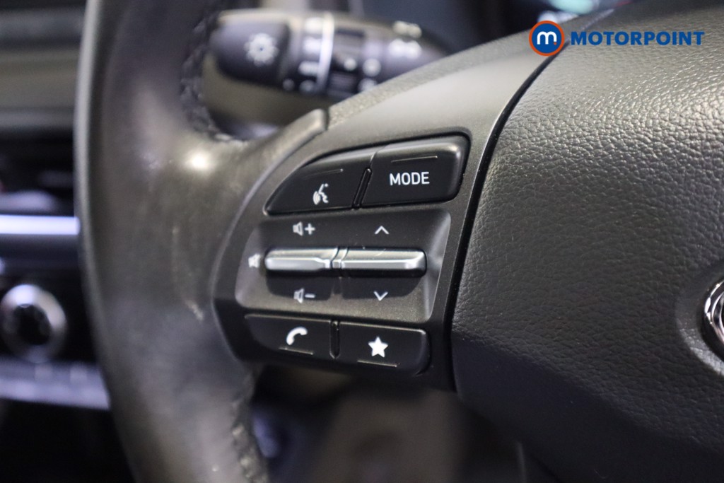 Hyundai Kona Se Connect Manual Petrol-Electric Hybrid SUV - Stock Number (1561423) - 23rd supplementary image