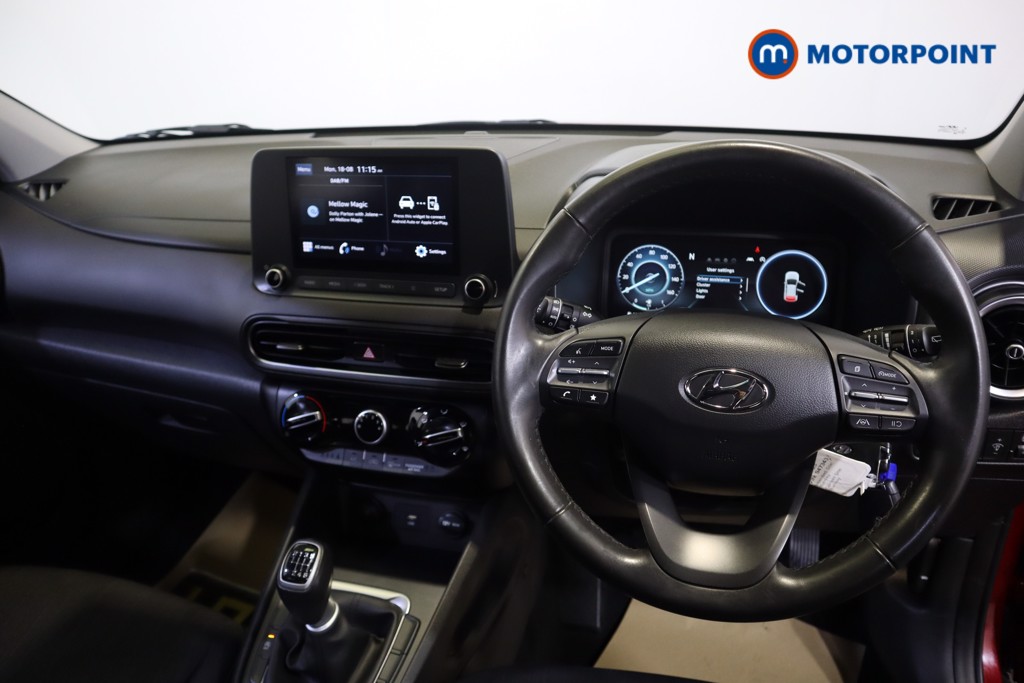 Hyundai Kona Se Connect Manual Petrol-Electric Hybrid SUV - Stock Number (1561423) - 1st supplementary image
