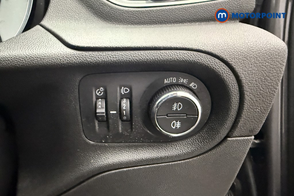 Vauxhall Grandland X Sri Nav Manual Petrol SUV - Stock Number (1562554) - 15th supplementary image