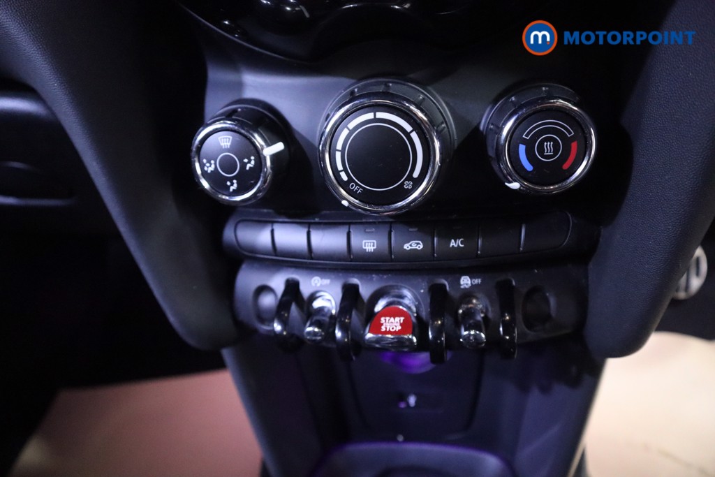 Mini Hatchback Cooper Sport Manual Petrol Hatchback - Stock Number (1563221) - 5th supplementary image