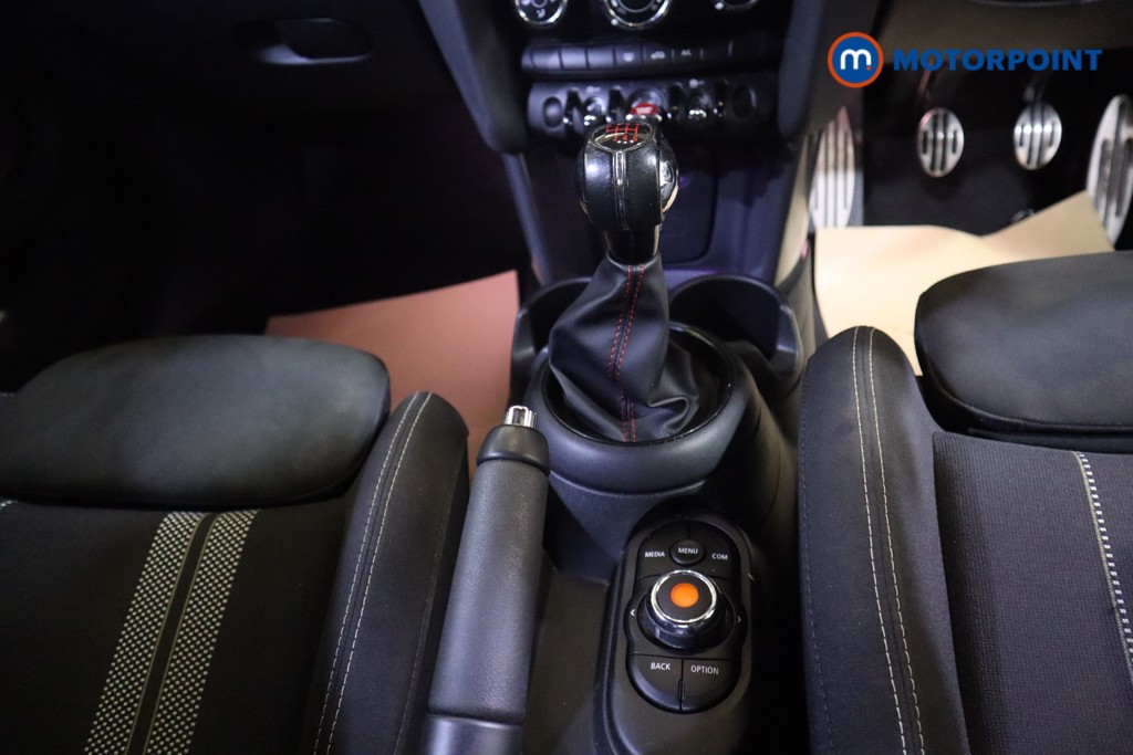 Mini Hatchback Cooper Sport Manual Petrol Hatchback - Stock Number (1563221) - 6th supplementary image