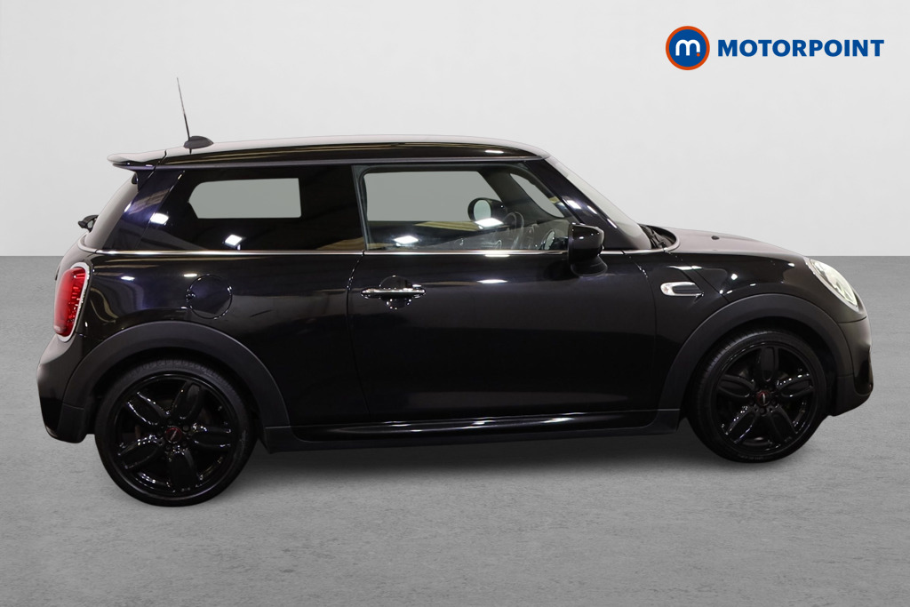 Mini Hatchback Cooper Sport Manual Petrol Hatchback - Stock Number (1563221) - Drivers side