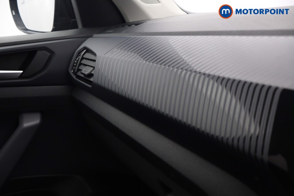 Volkswagen T-Cross SE Manual Petrol SUV - Stock Number (1563288) - 12th supplementary image